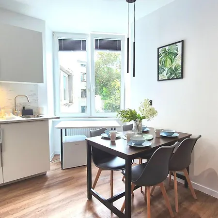 Quo Vadis Aparts By Ronus, Centrum 홈스테이