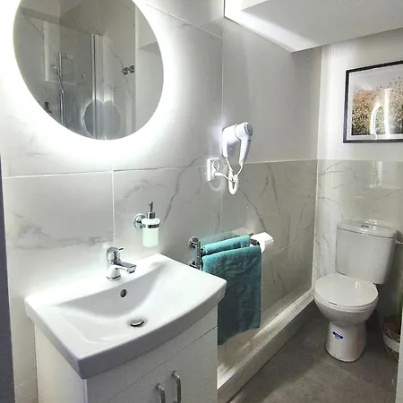 Quo Vadis Aparts By Ronus, Centrum Privatunterkunft