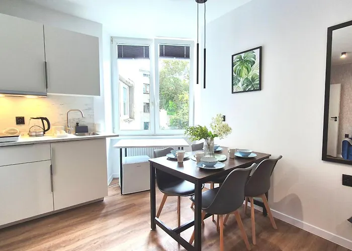 Quo Vadis Aparts By Ronus, Centrum Rum i privatbostad